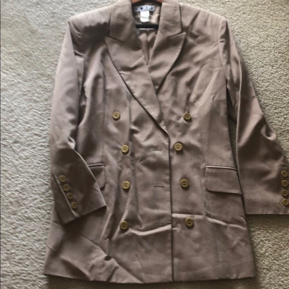 Jacket - Picture 2 of 4